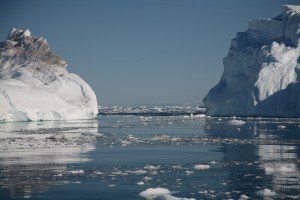 Iceberg sea